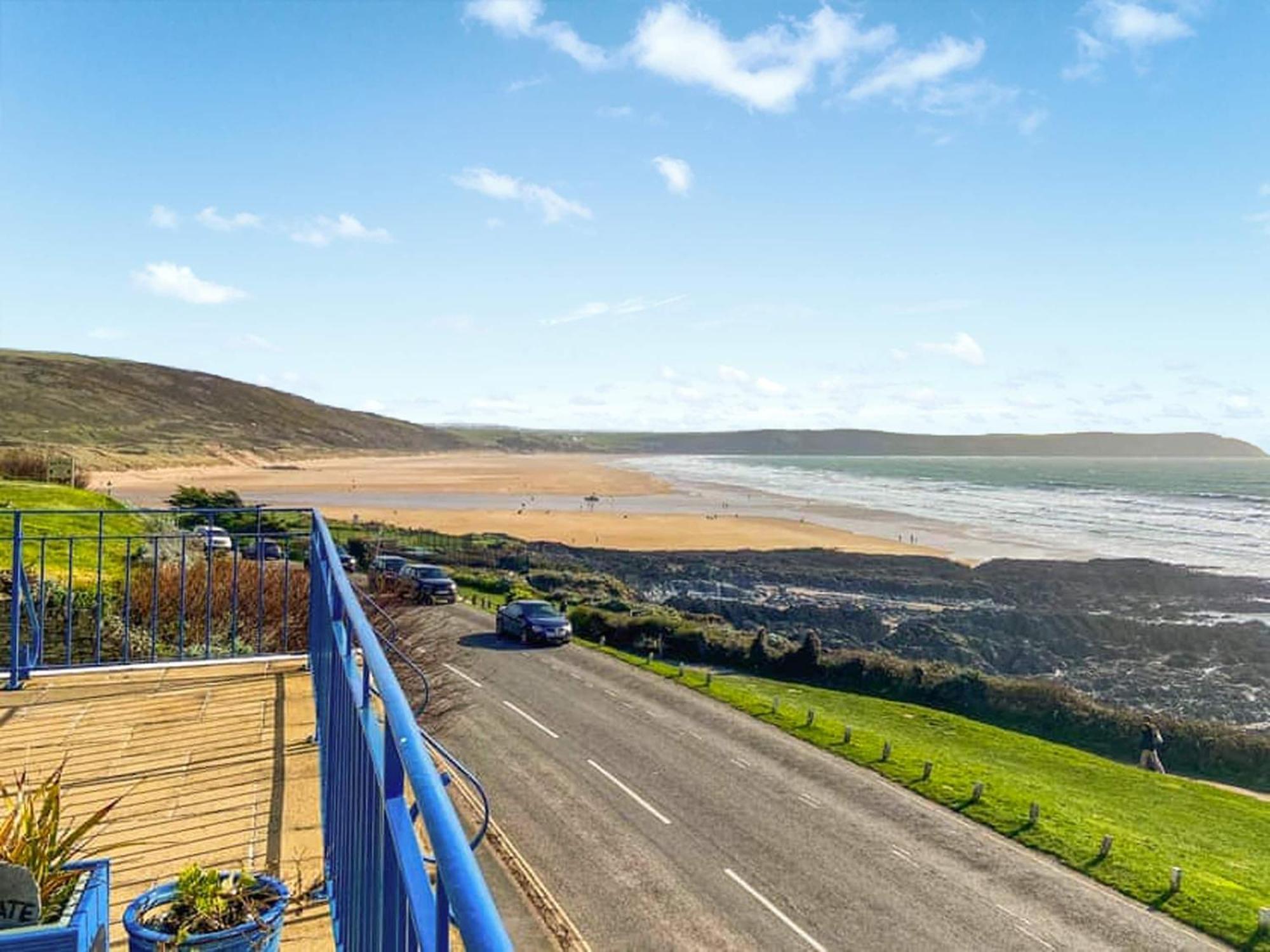 5 Devon Beach Court ウーラクーム エクステリア 写真